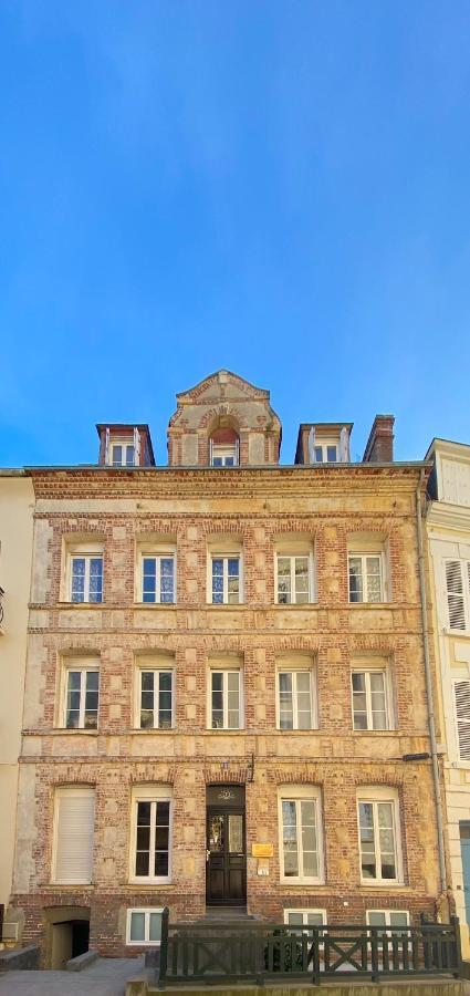 Townhouse Trouville - Appart'Hotel & Studios Екстериор снимка
