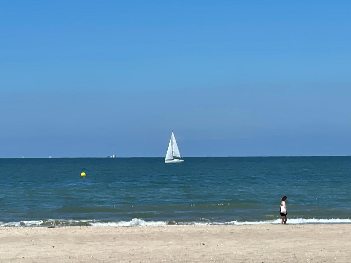 Townhouse Trouville - Appart'Hotel & Studios Екстериор снимка