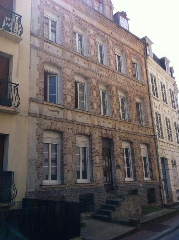 Townhouse Trouville - Appart'Hotel & Studios Екстериор снимка